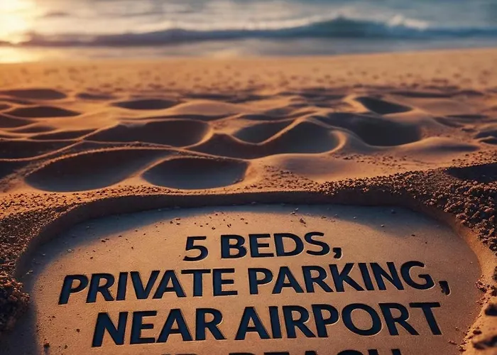 Home With Parking Near The Airport And Beach